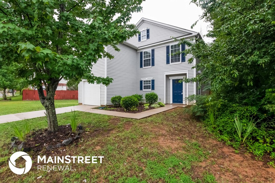 Building Photo - 2311 Sweet Flag Court