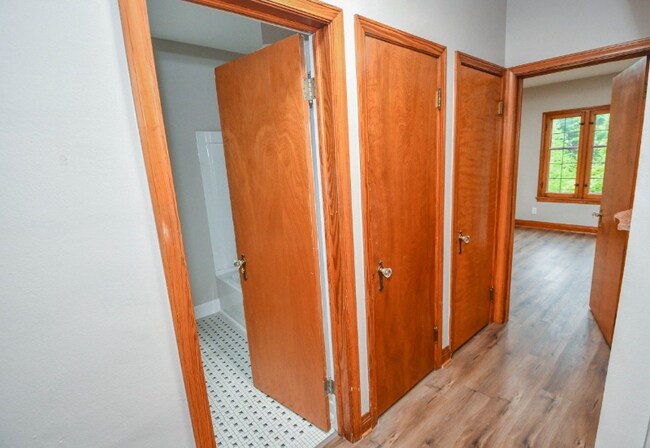 Building Photo - 3151 S Quincy Ave