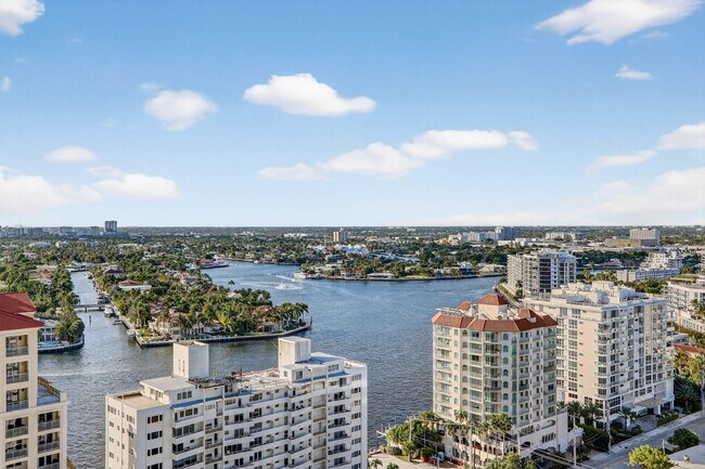 Building Photo - 151 N Seabreeze Blvd