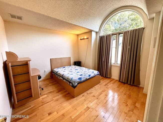 Building Photo - 85 Mira Vista Ct