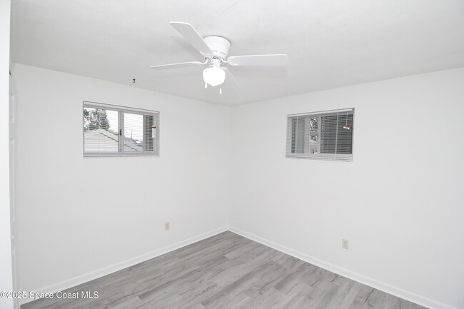 Building Photo - 1257 Garfield St
