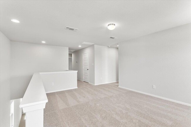 Building Photo - 2713 Totley Rd