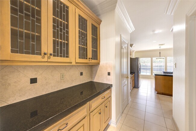 Building Photo - 1502 Ashbury Park Ln