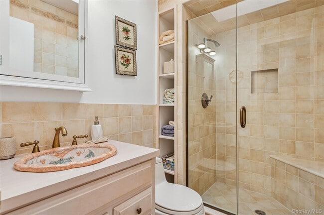 Building Photo - 35 Halsey Rd