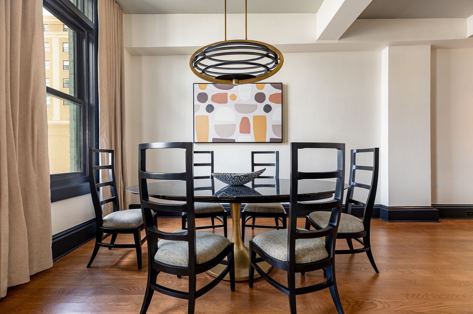 Building Photo - 1011 Canal St