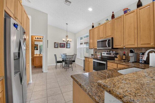 Building Photo - 11176 Ihilani Way