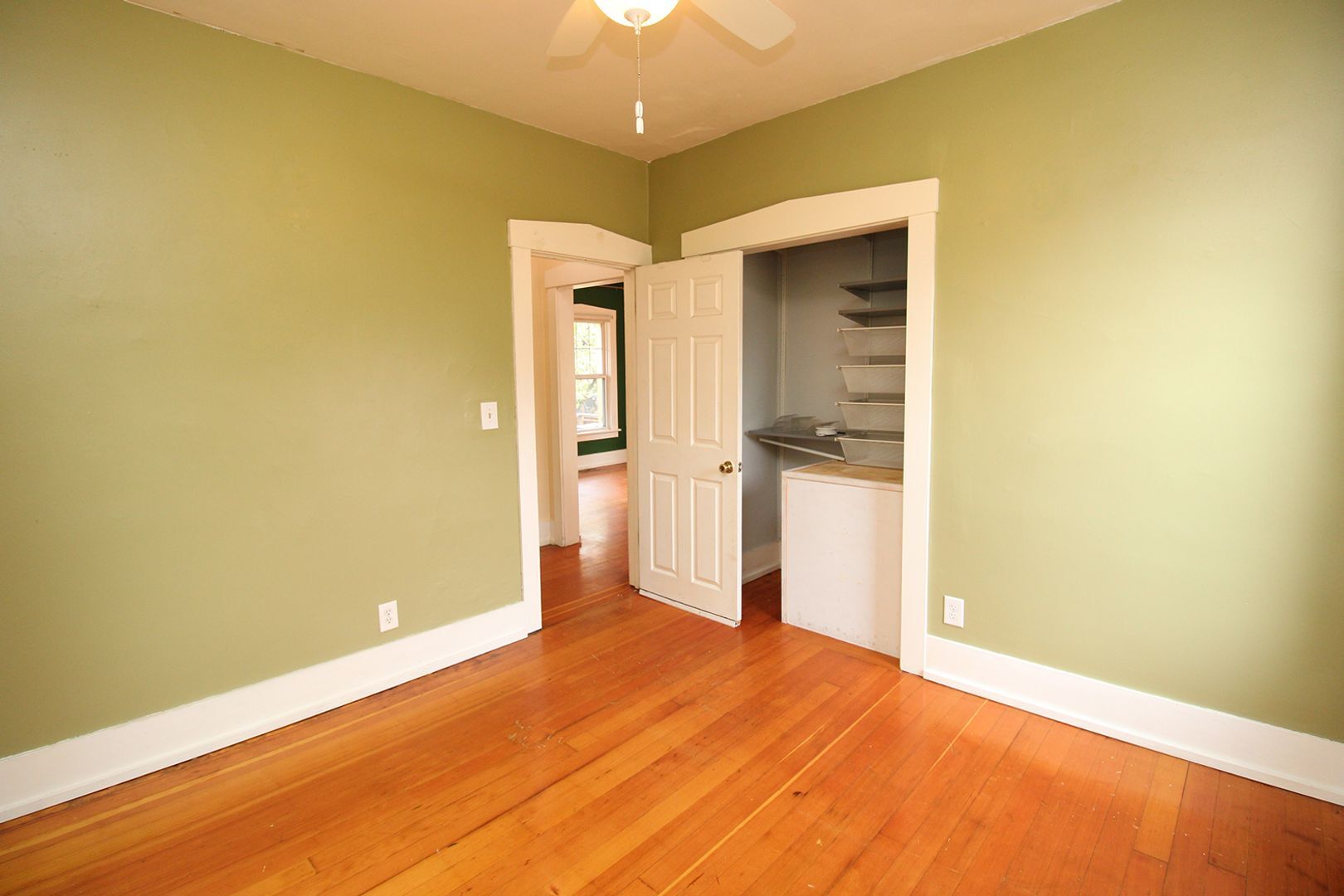 Building Photo - 1415 NE 74th Ave