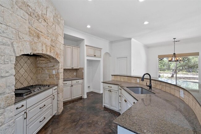 Building Photo - 485 Canna Lily Cir