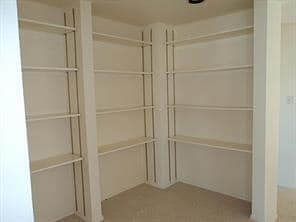 Building Photo - 620 Dyann Dr