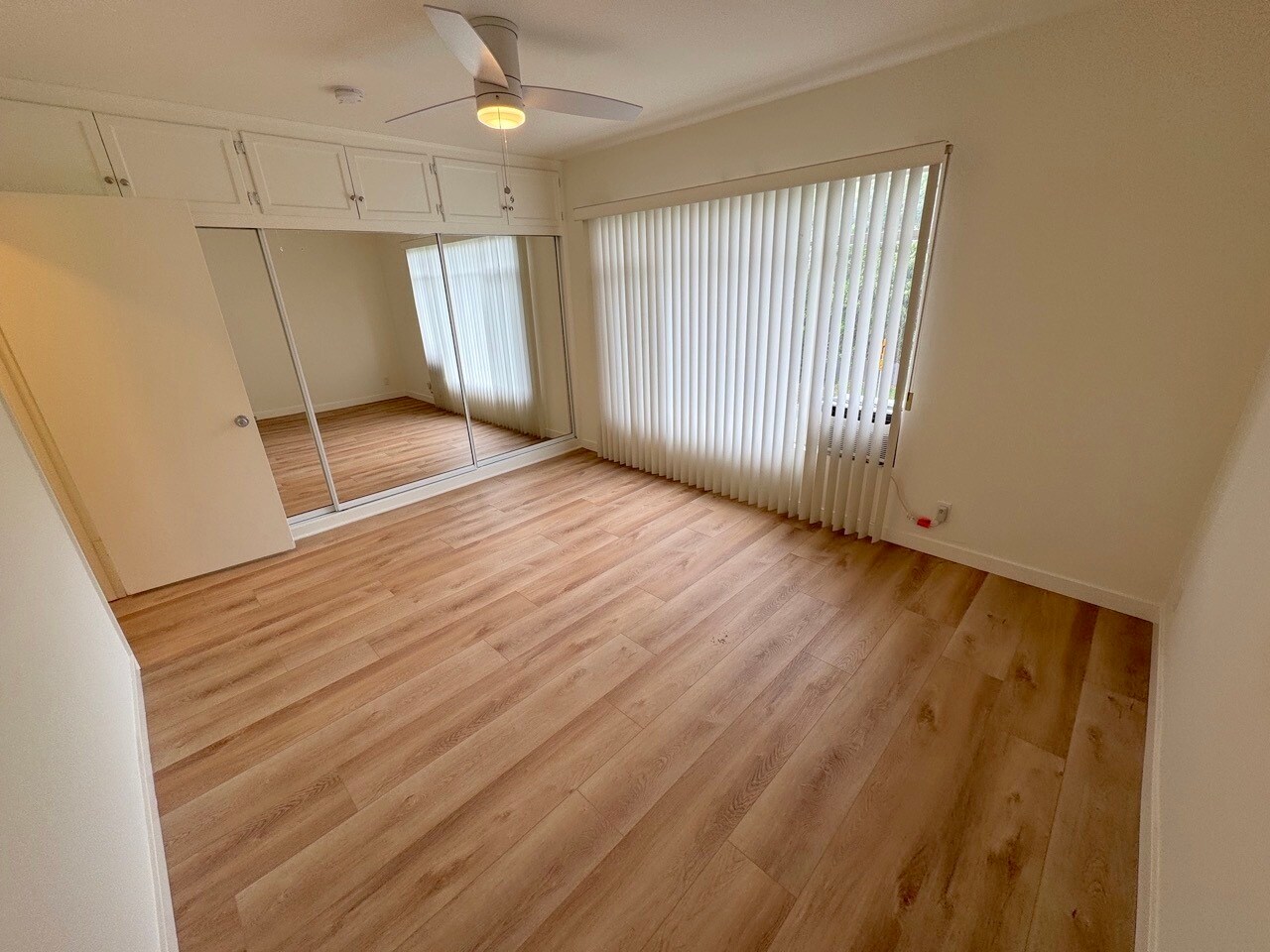 Building Photo - 11662 Sunset Blvd