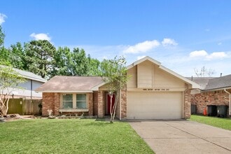 Building Photo - 18726 Droitwich Dr