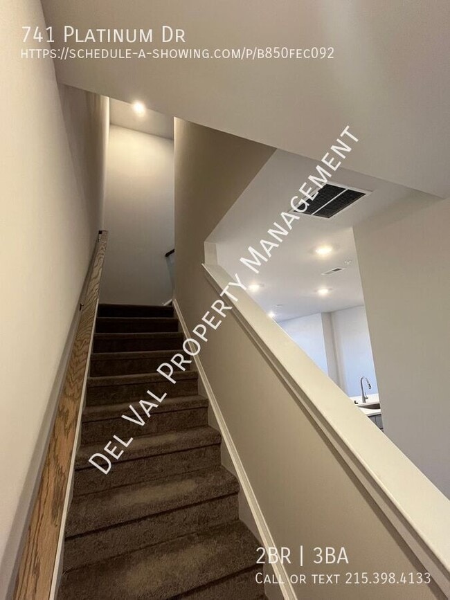 Building Photo - 741 Platinum Dr