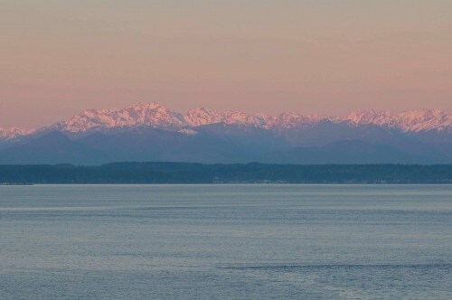 Building Photo - 10008 Richwood Ave NW