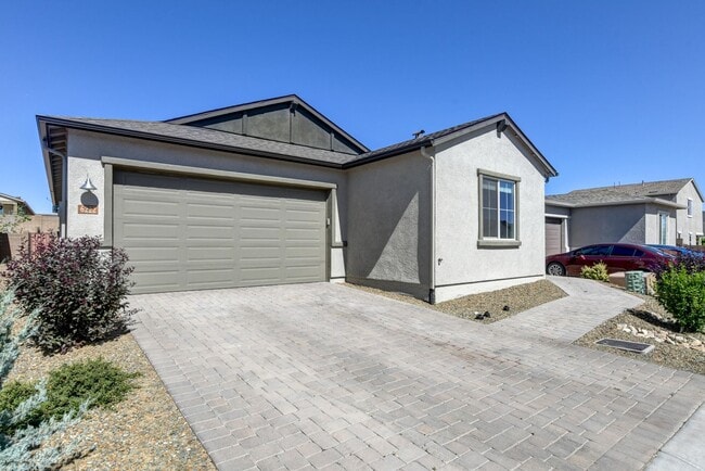 Building Photo - 3 bedroom 2 bathroom home in Saddlewood