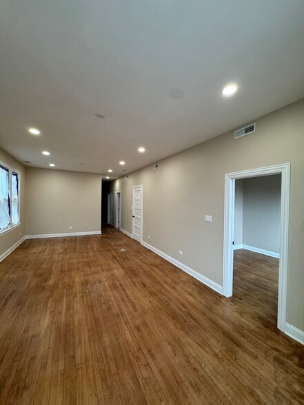 Living Room & First Room to the left - 5335 W 23rd Pl