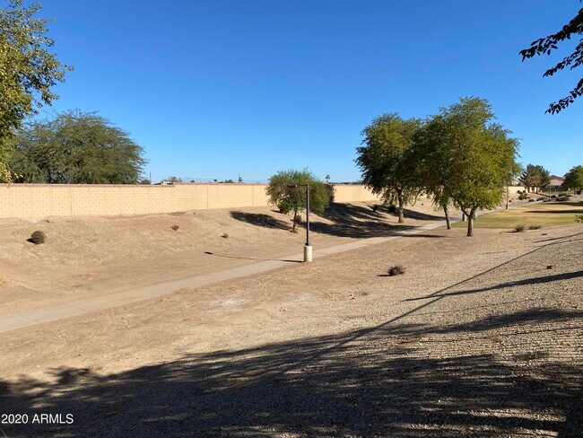 Building Photo - 7024 W Alta Vista Rd