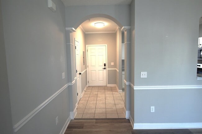 Building Photo - 5801 Oyster Catcher Dr