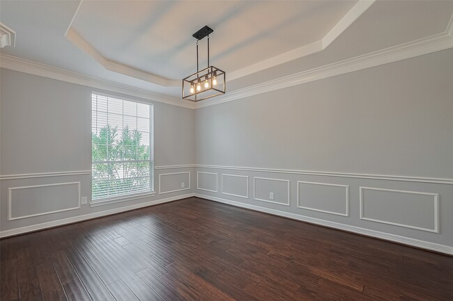 Building Photo - 25218 Auburn Bend Dr