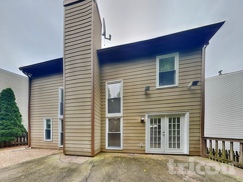 Building Photo - 2098 Clearvista Dr NW