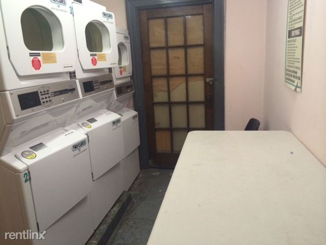 Building Photo - 3285 33rd St