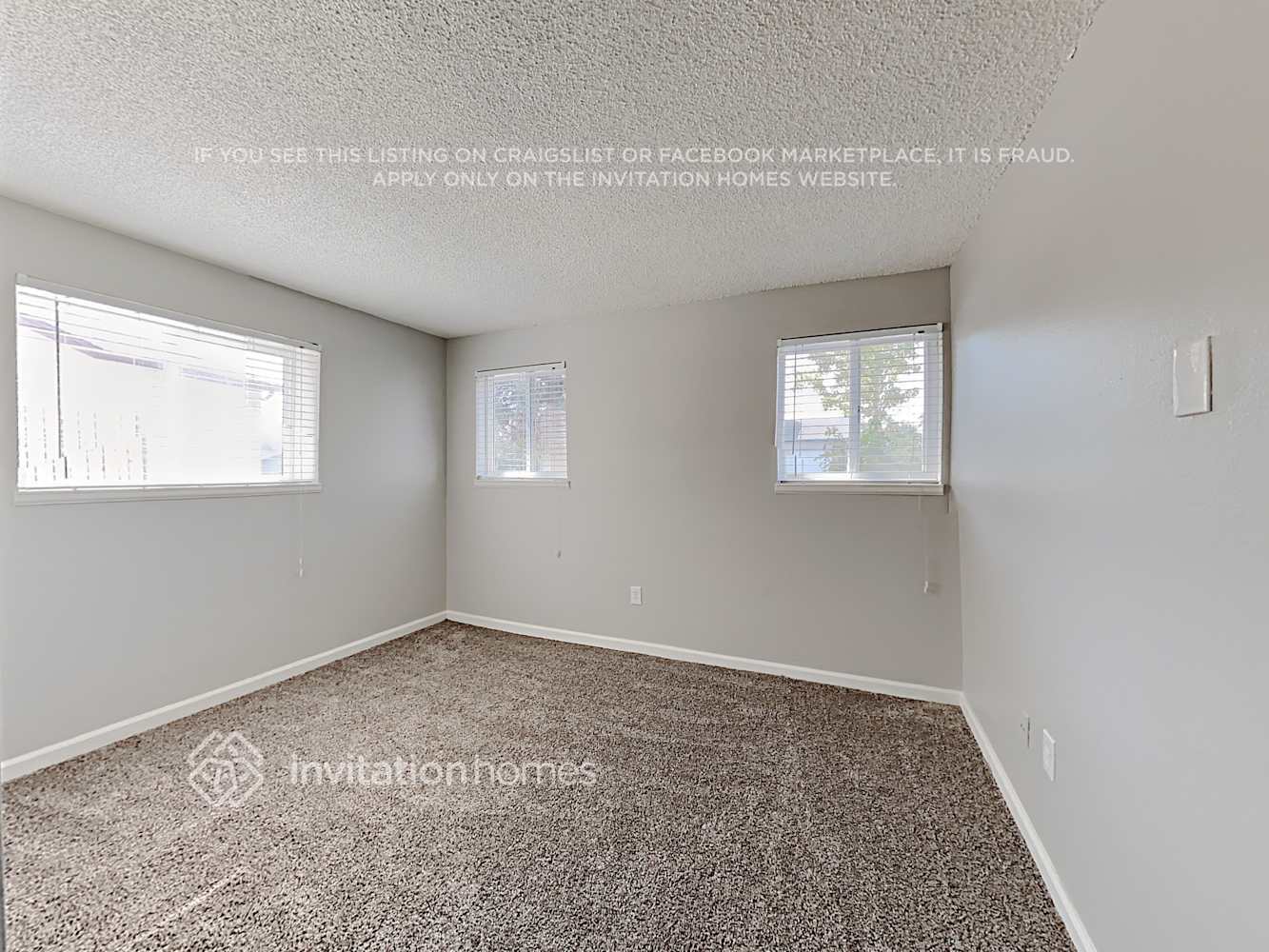 Building Photo - 5305 E 108th Pl