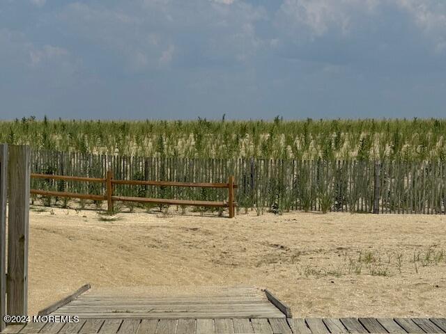 Building Photo - 713 Florence Ave