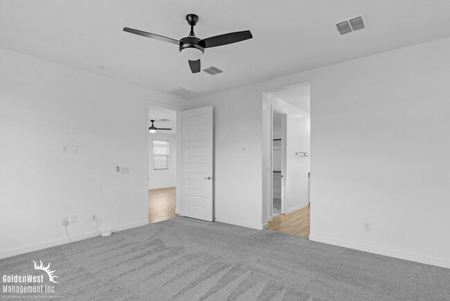 Building Photo - Beautiful 3Bdm 2Ba Home with Modern Upgrad...