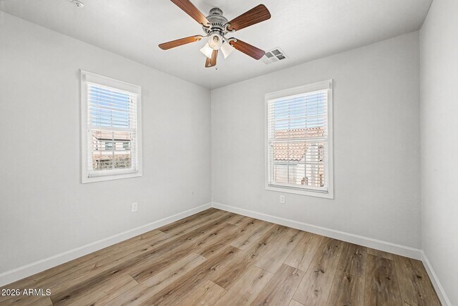 Building Photo - 2780 S Alpine Dr