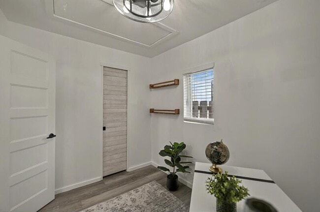 Building Photo - 2461 Depew St