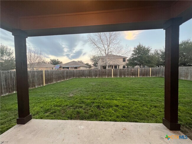 Building Photo - 364 Starling Creek