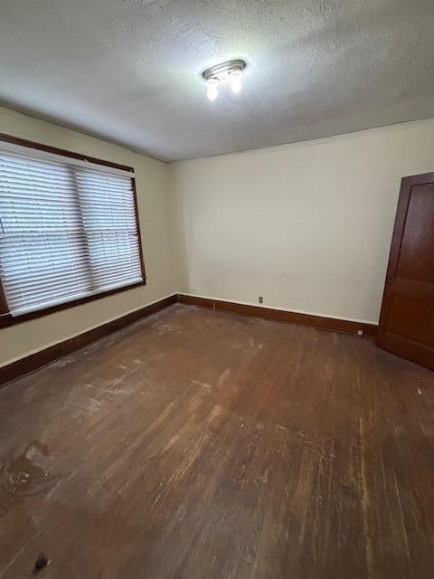 Building Photo - 25 W Charlotte Ave