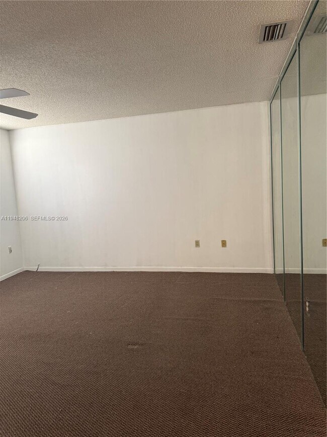 Building Photo - 11864 SW 99th St