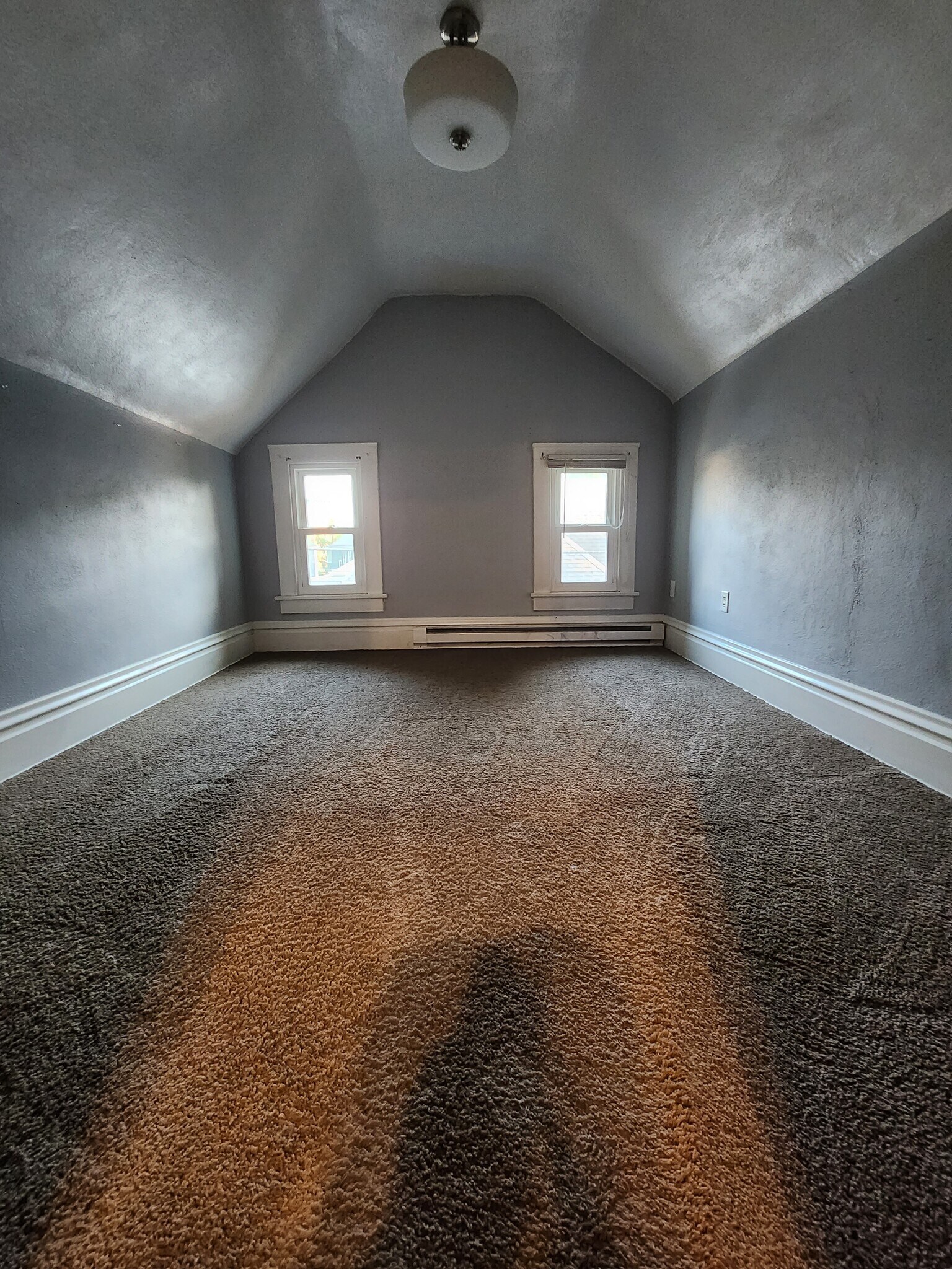 Attic - 510 N Institute Pl
