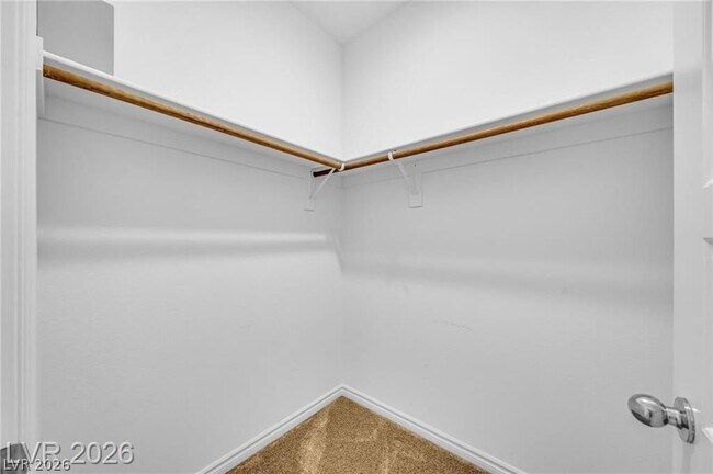 Building Photo - 2706 Song Pt Ave