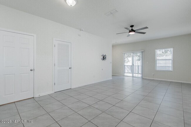Building Photo - 845 Observatory Pkwy