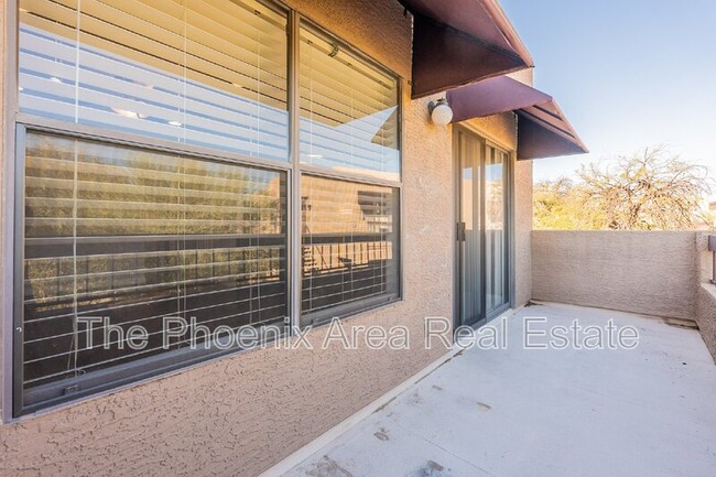 Building Photo - 16657 E Gunsight Dr