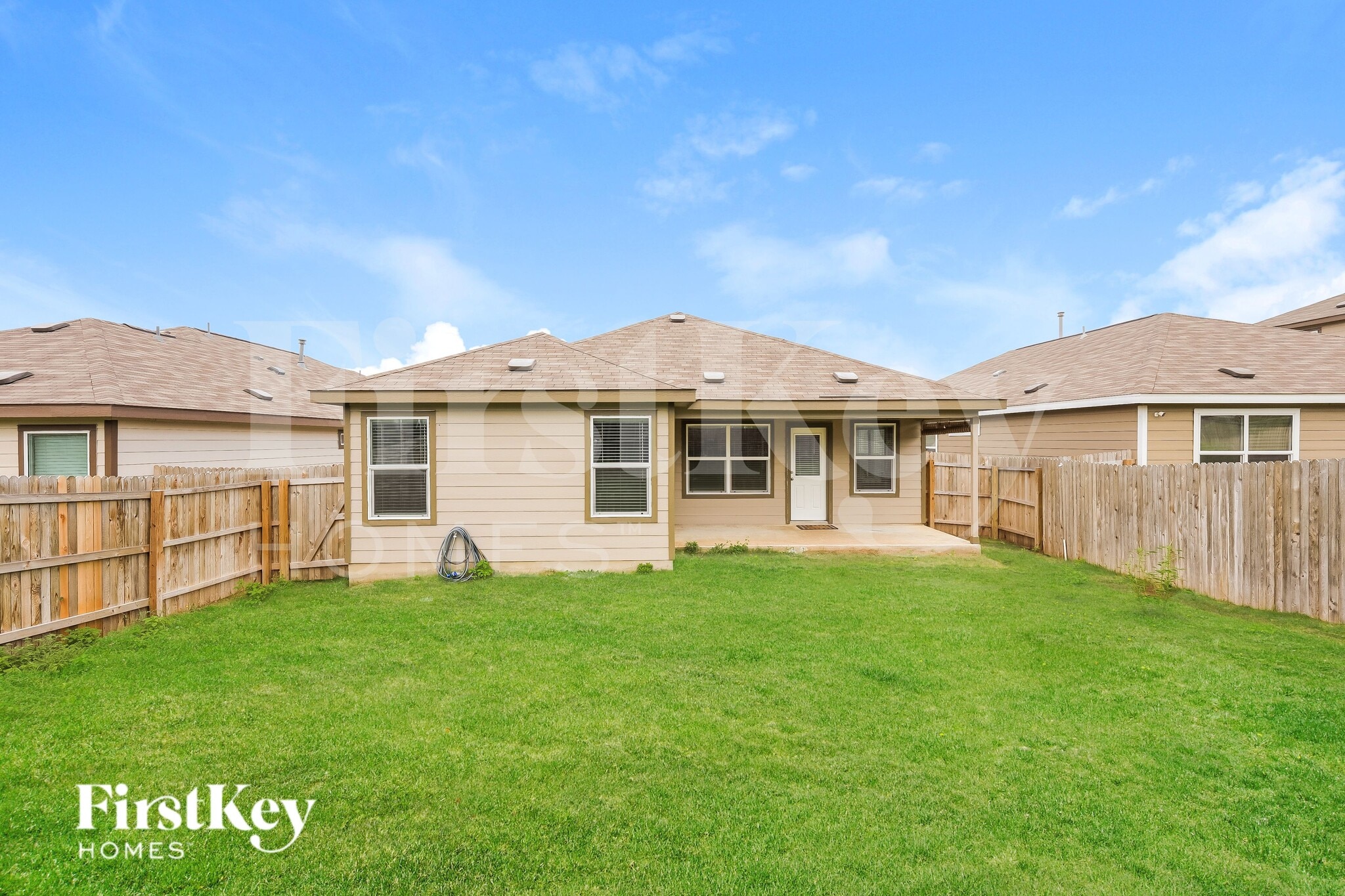Building Photo - 6754 Hatchery Way