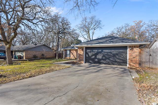 Primary Photo - 2302 Jacqueline Dr
