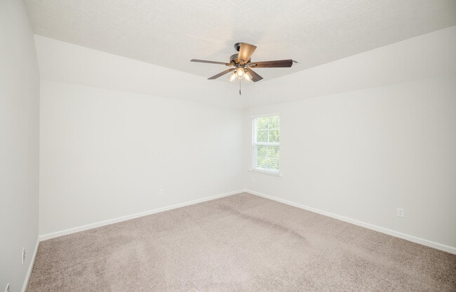 Building Photo - 5270 Copse Dr