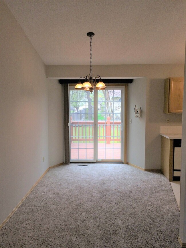 Building Photo - Maize Schools - 3 bedroom home