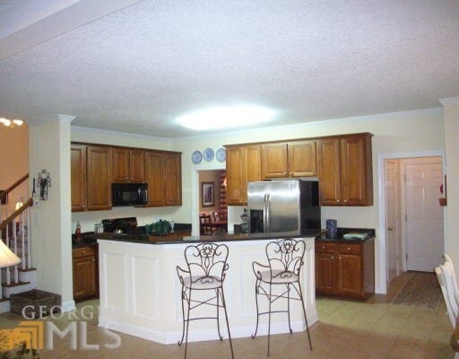 Building Photo - Great location, HOA community, swim/tennis...
