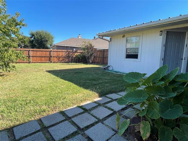 Building Photo - 7213 Fairfield Dr