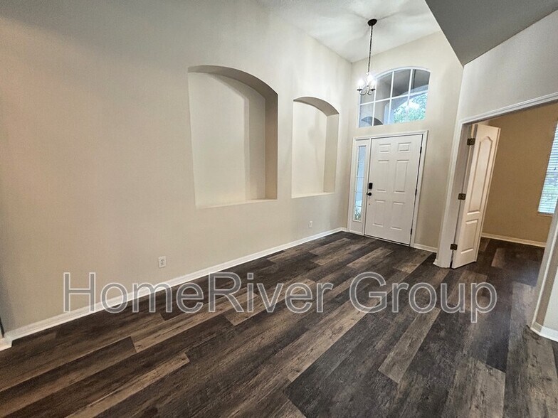 Building Photo - 5221 Clover Mist Dr