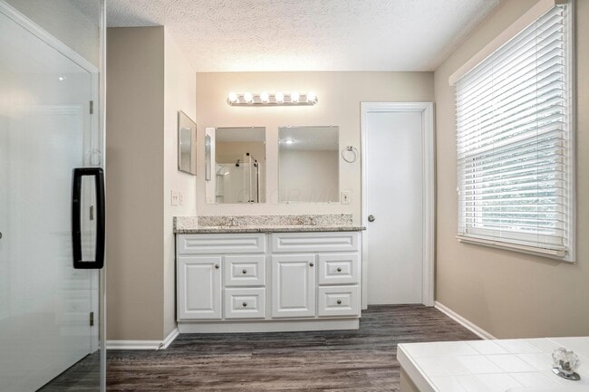 Building Photo - 7652 Cashel Ct