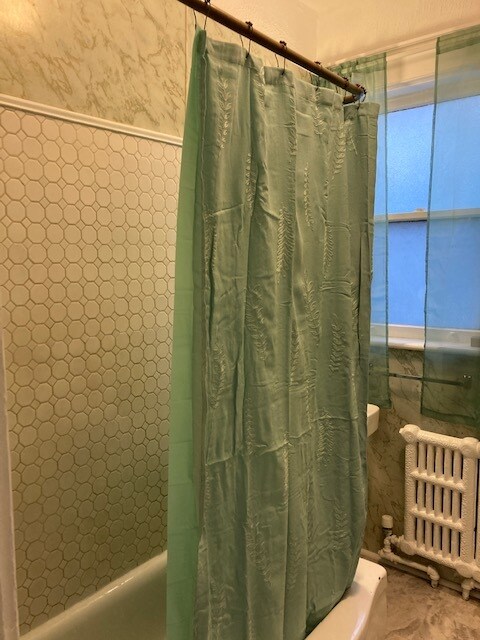 Building Photo - 890 Lancaster St