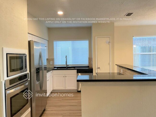 Building Photo - 5724 Polo Club Dr