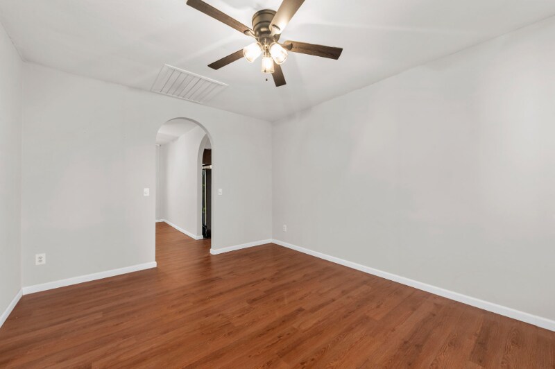 Building Photo - 2606 Horseshoe Ridge