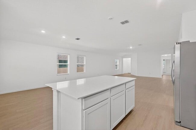 Building Photo - 18014 Lark Sparrow Dr