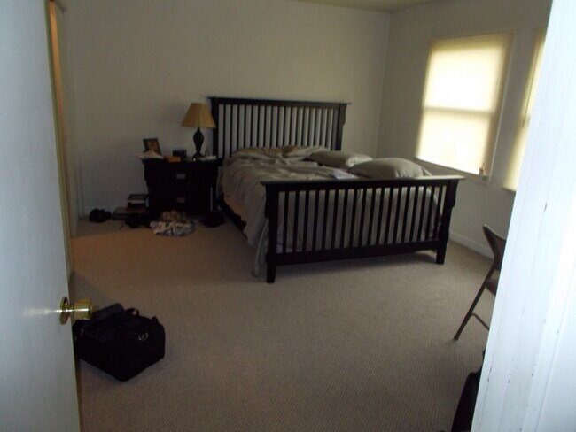 Master Bedroom - 719 Elder Ln