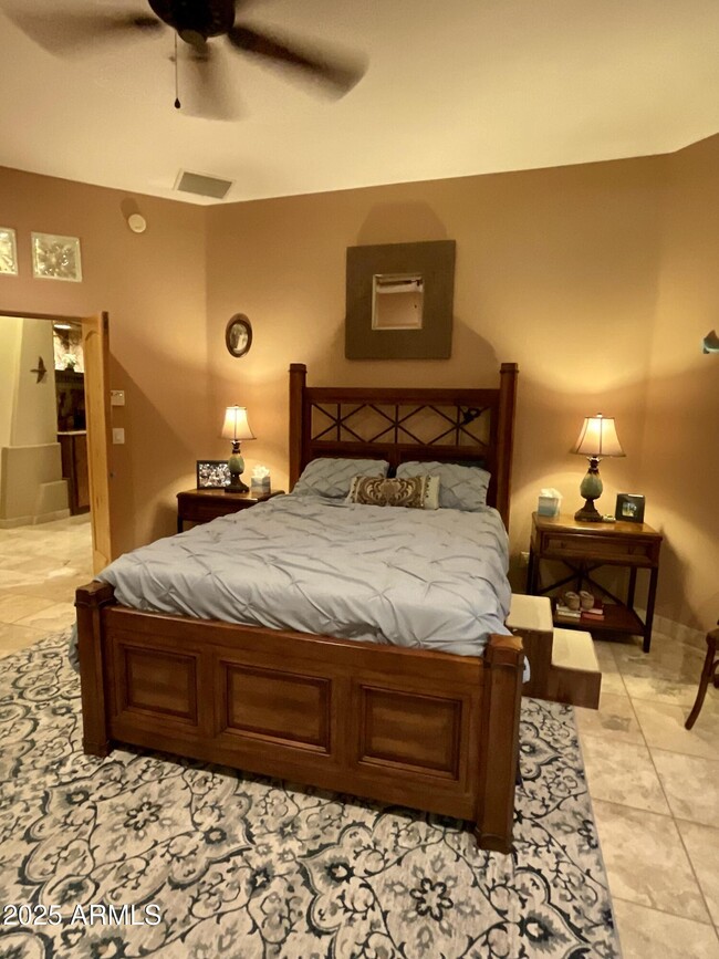 Building Photo - 15327 E Sierra Madre Dr